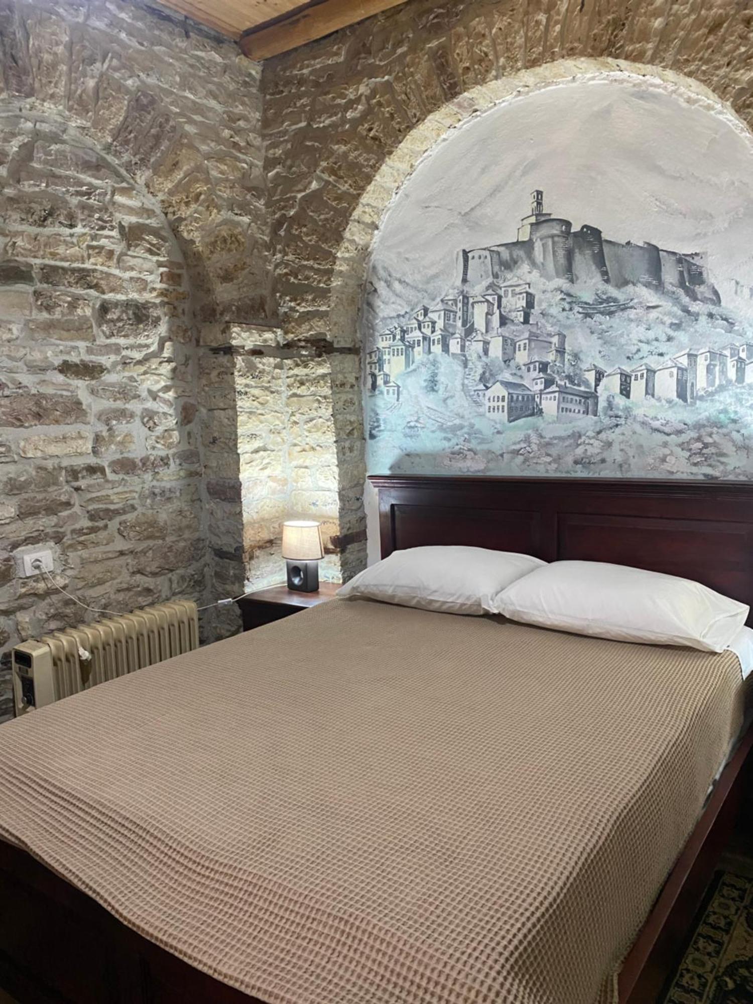 Guest House Memushi Гірокастра Екстер'єр фото